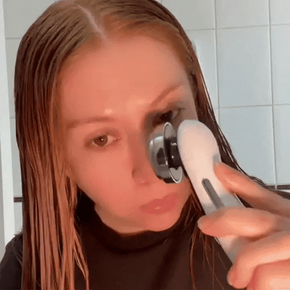 UltraGlow™ Masajeador Facial Ultrasónico